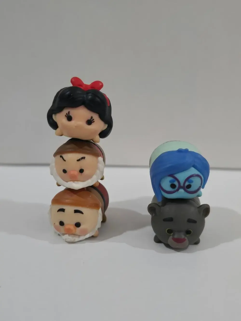 Mini Disney Tsum Tsum Snow White Grumpy Bashful Baloo Sadness Vinyl Set 5